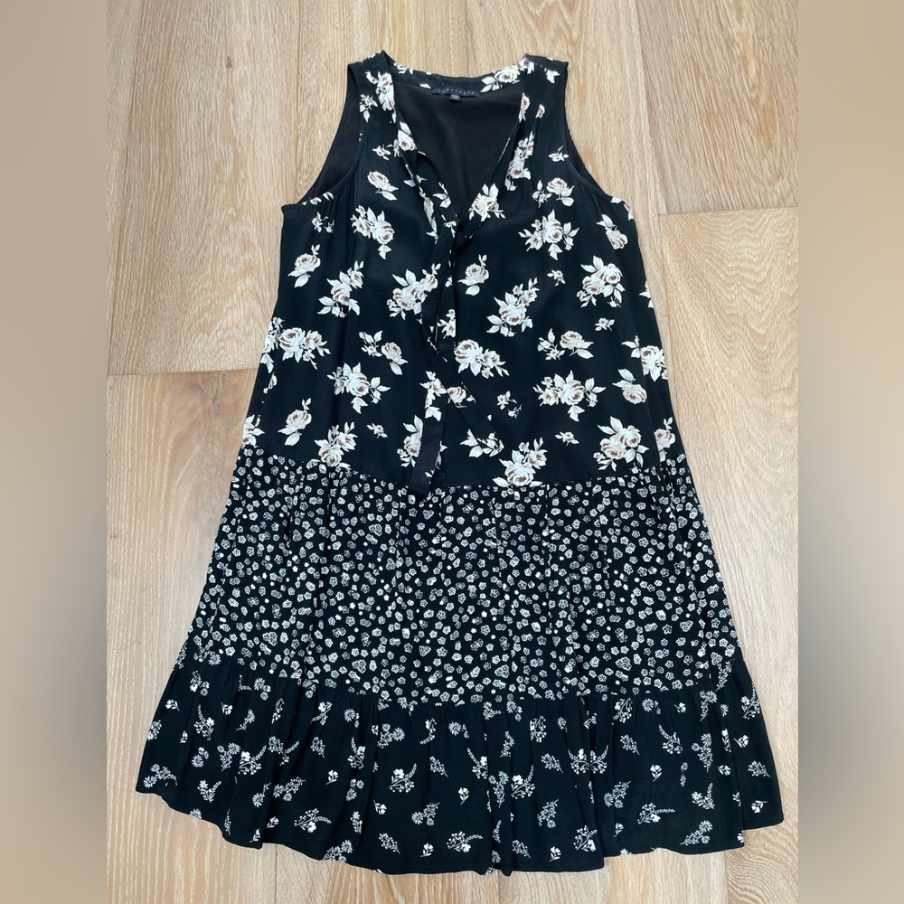 Sanctuary Boho Floral Black and cream Dress size x- small